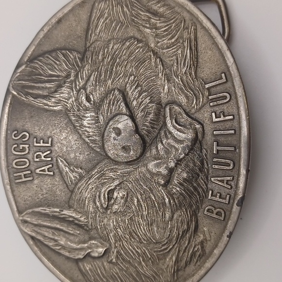 Hogs are Beautiful Belt Buckle - Picture 5 of 5